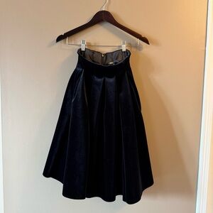 Maje Pleated Velvet A-Line Skirt Black – Size 34 – High Waist